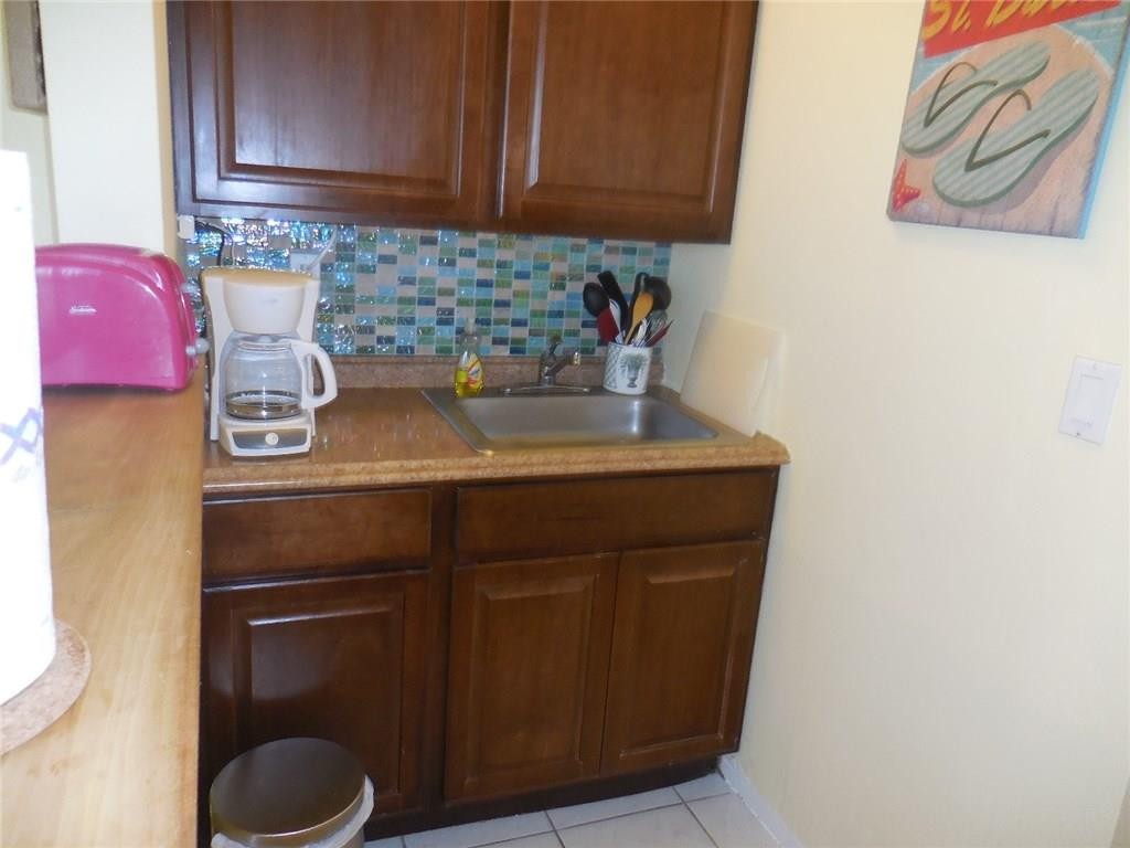 Lakeside 23-38 B - Residential Lease