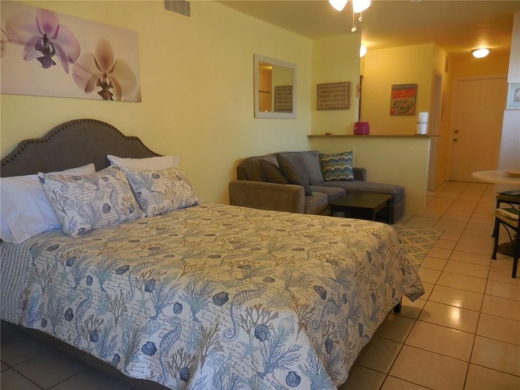 Lakeside 23-38 B - Residential Lease