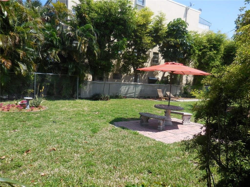 Lakeside 23-38 B - Residential Lease