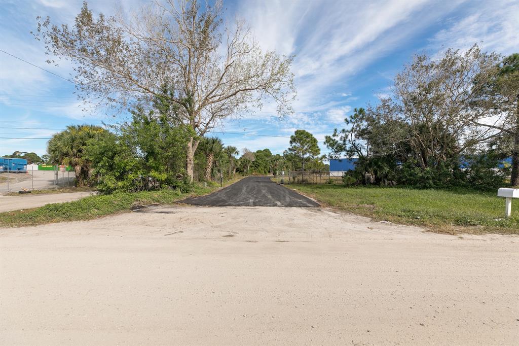 A. A. BERRYS PLAT - Commercial Sale