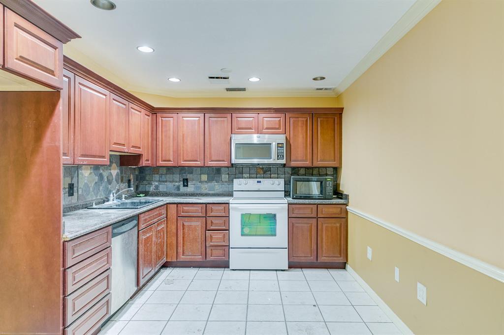 A. A. BERRYS PLAT - Commercial Sale