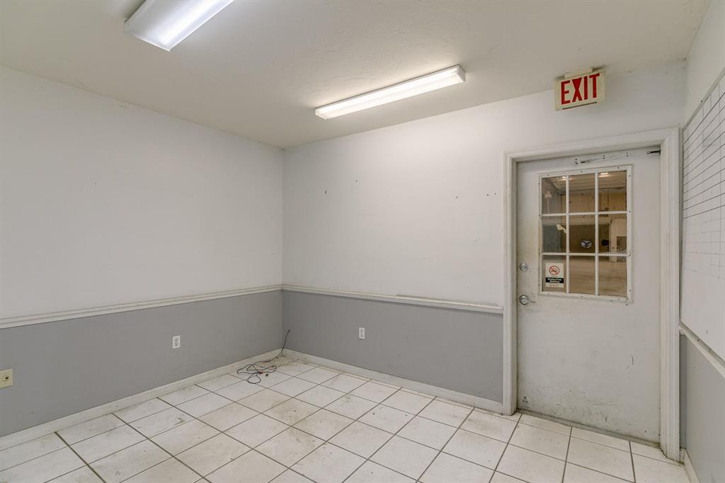 A. A. BERRYS PLAT - Commercial Sale