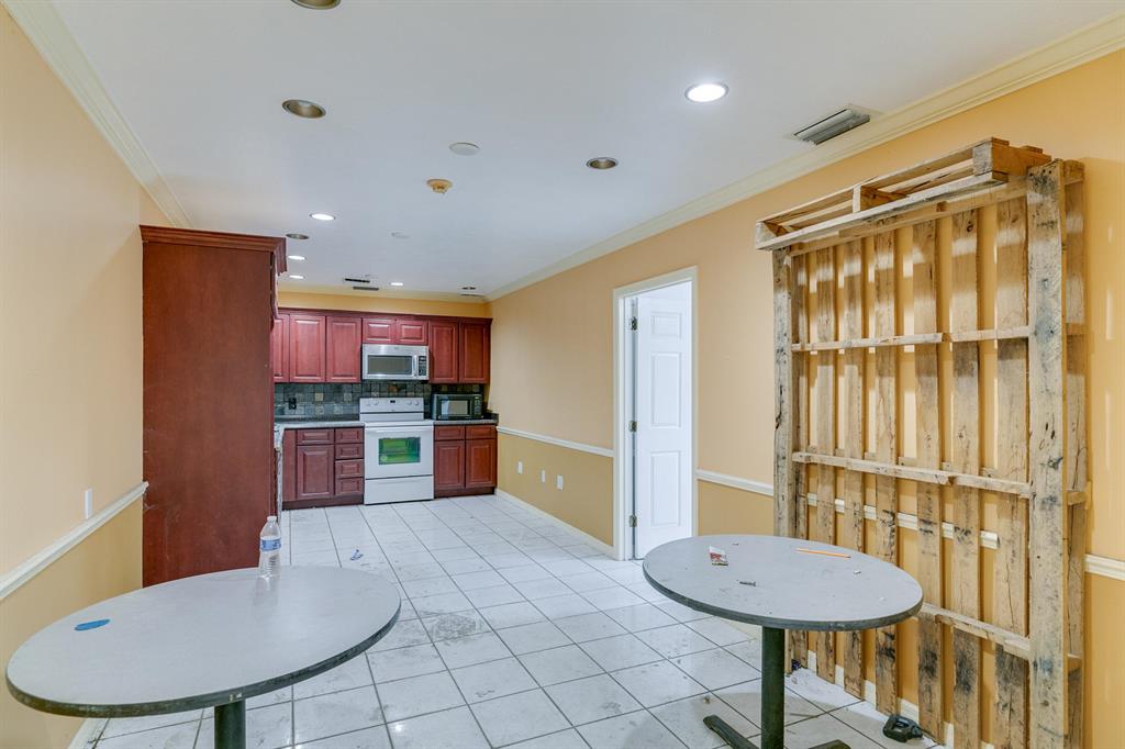 A. A. BERRYS PLAT - Commercial Sale