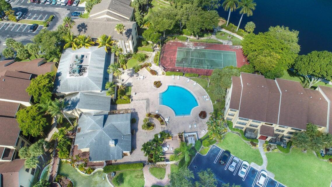 BOYNTON LANDINGS CONDO - Residential Lease