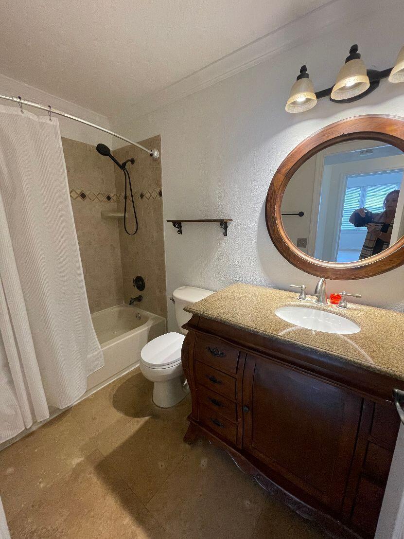 BOYNTON LANDINGS CONDO - Residential Lease