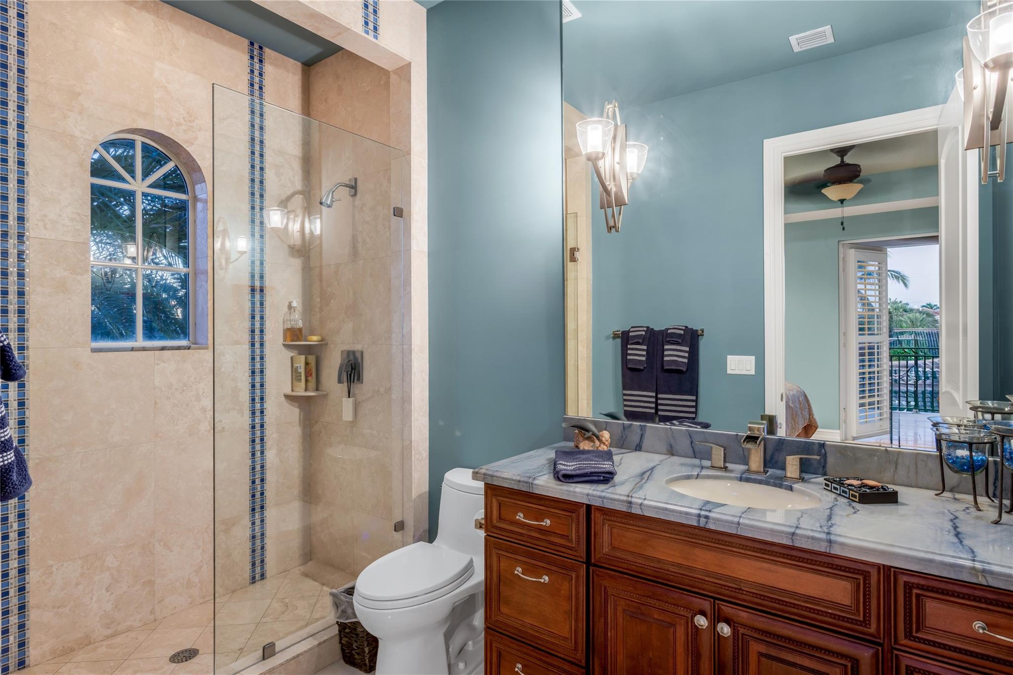 Lake Placid 35-23 B - Residential