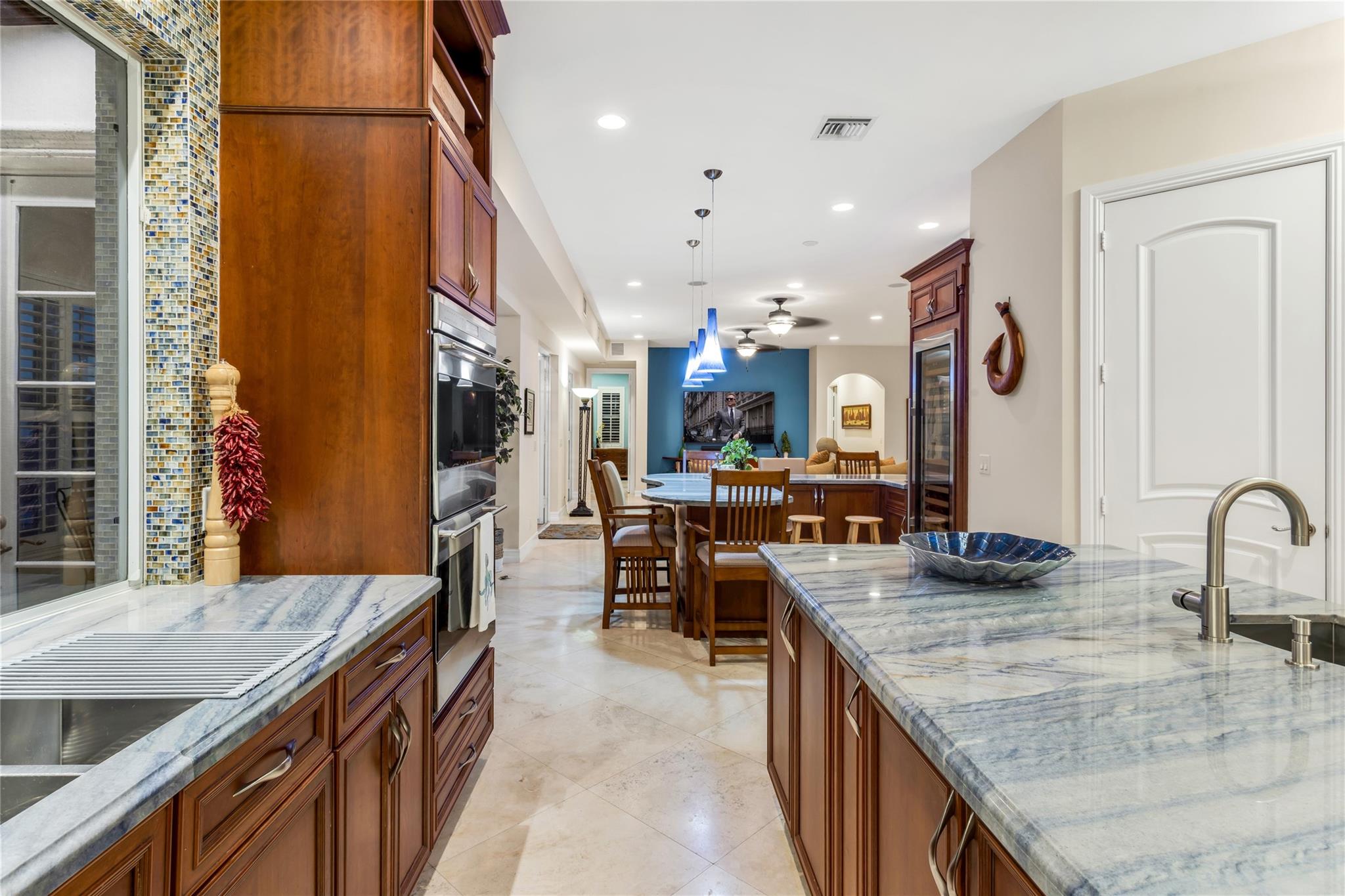 Lake Placid 35-23 B - Residential