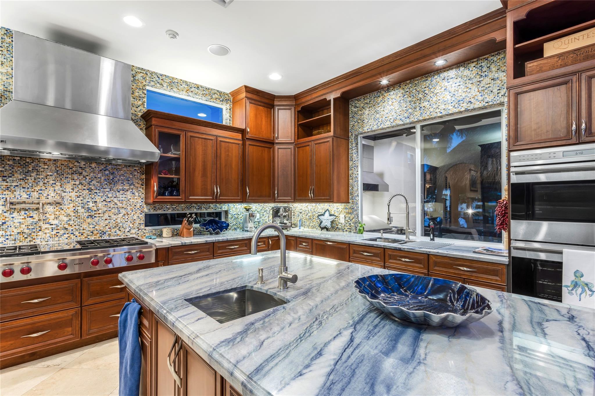 Lake Placid 35-23 B - Residential