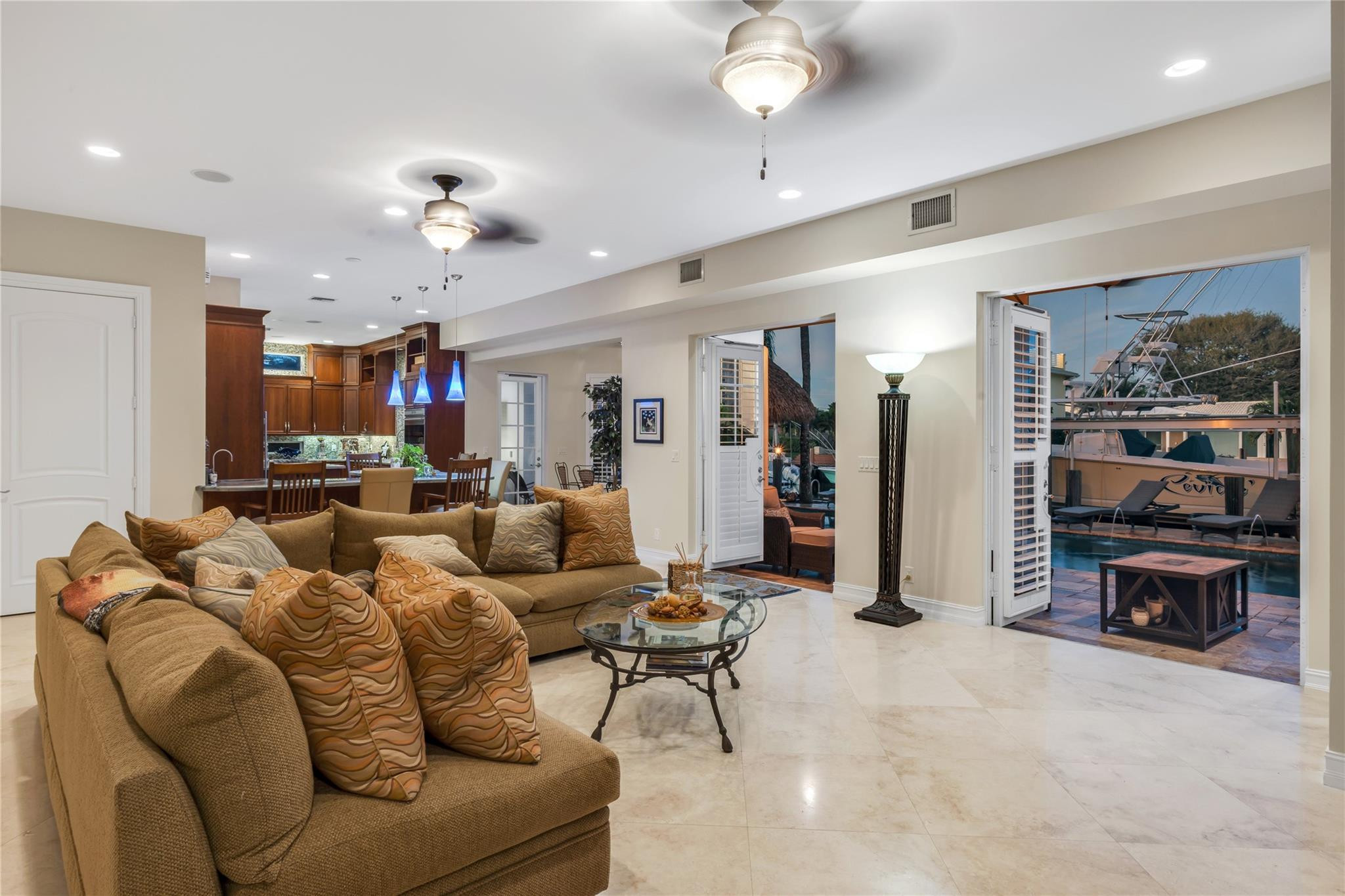 Lake Placid 35-23 B - Residential