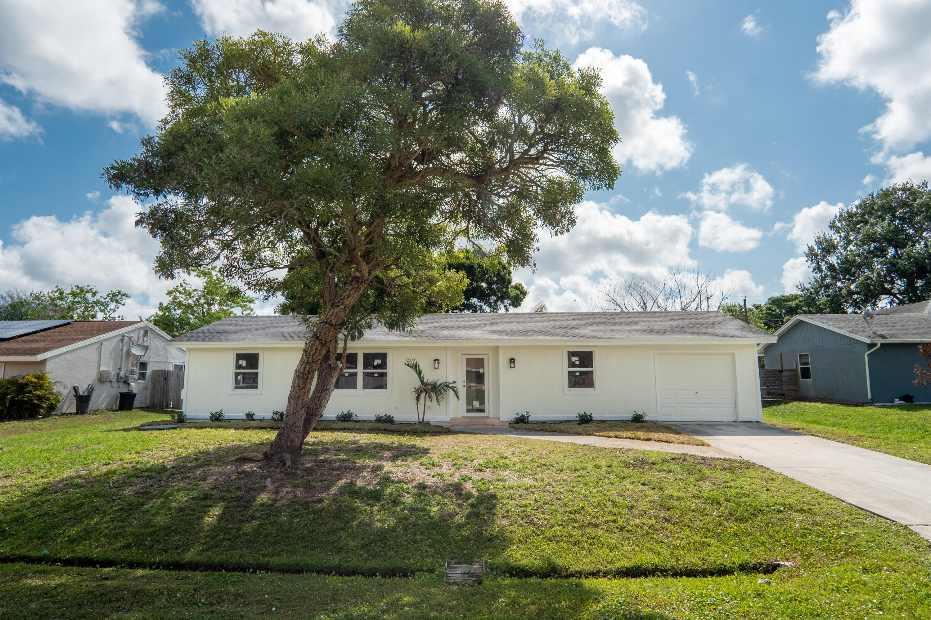 PORT ST LUCIE SECTION 13 - Residential