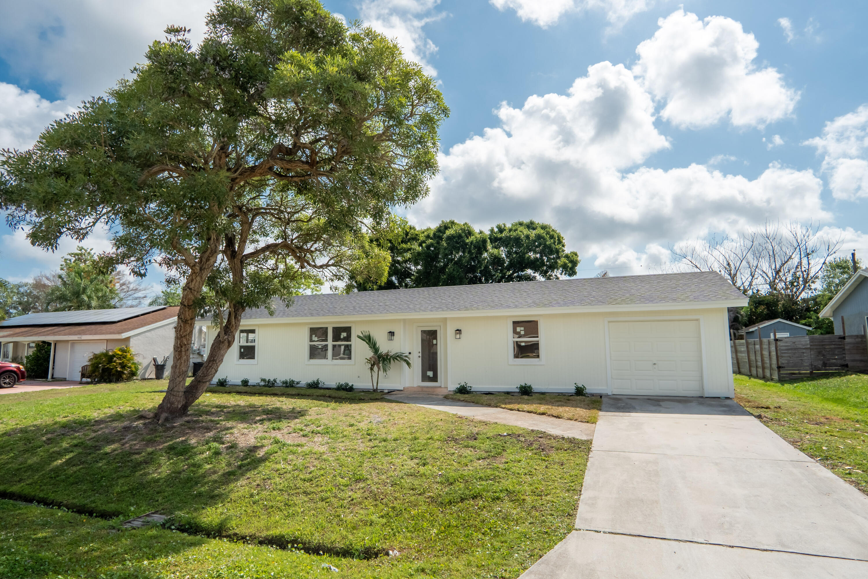 PORT ST LUCIE SECTION 13 - Residential