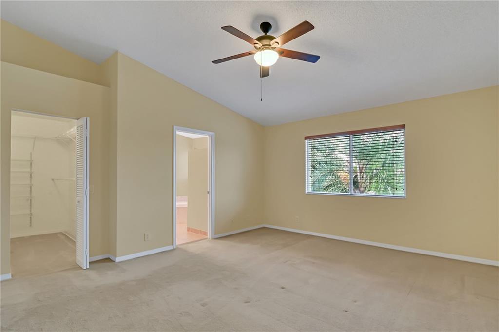 Coquina Lakes /Riverglen - Residential