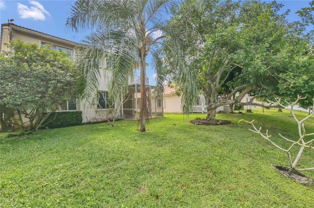 Coquina Lakes /Riverglen - Residential