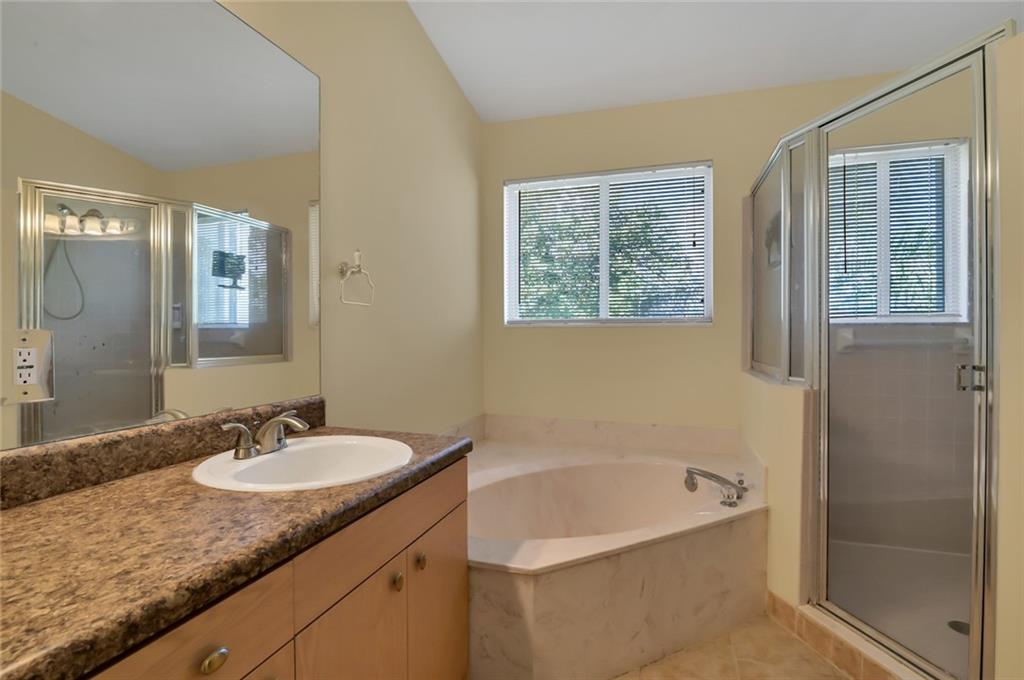 Coquina Lakes /Riverglen - Residential