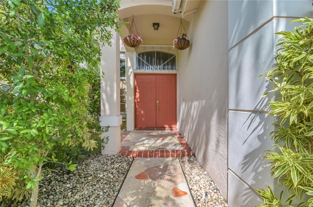 Coquina Lakes /Riverglen - Residential