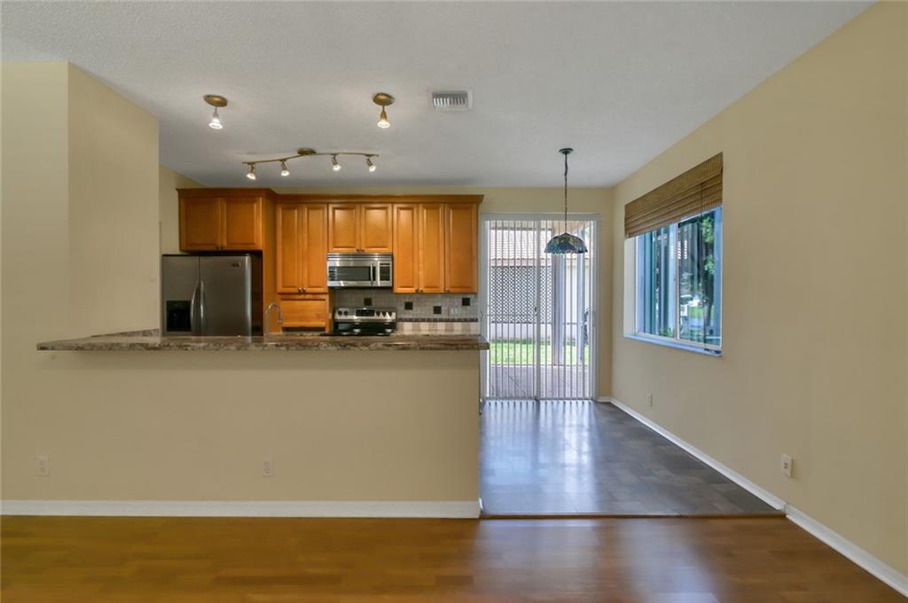 Coquina Lakes /Riverglen - Residential