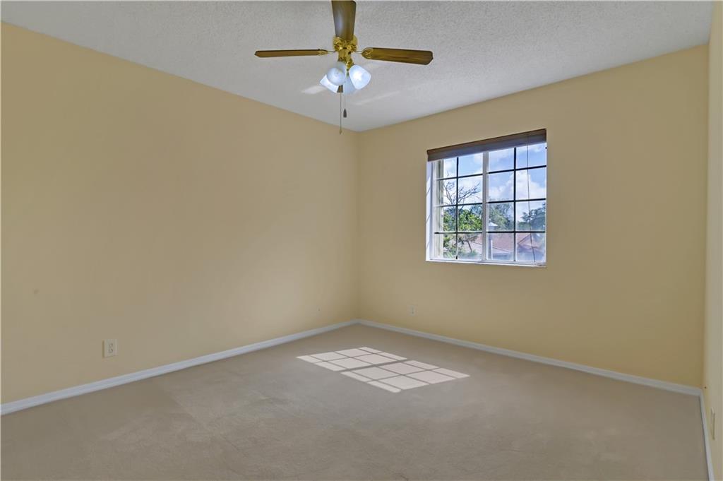 Coquina Lakes /Riverglen - Residential