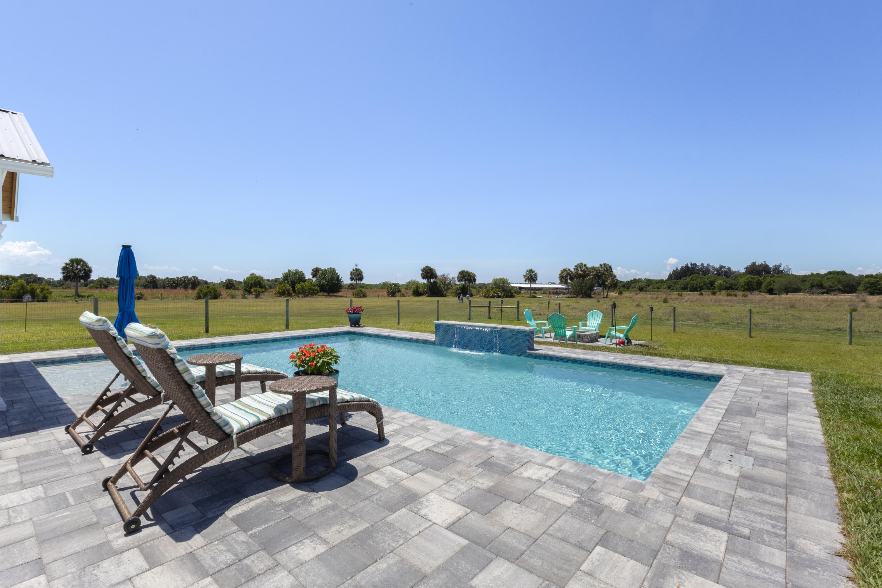 SHERMAN WOOD RANCHES - Residential