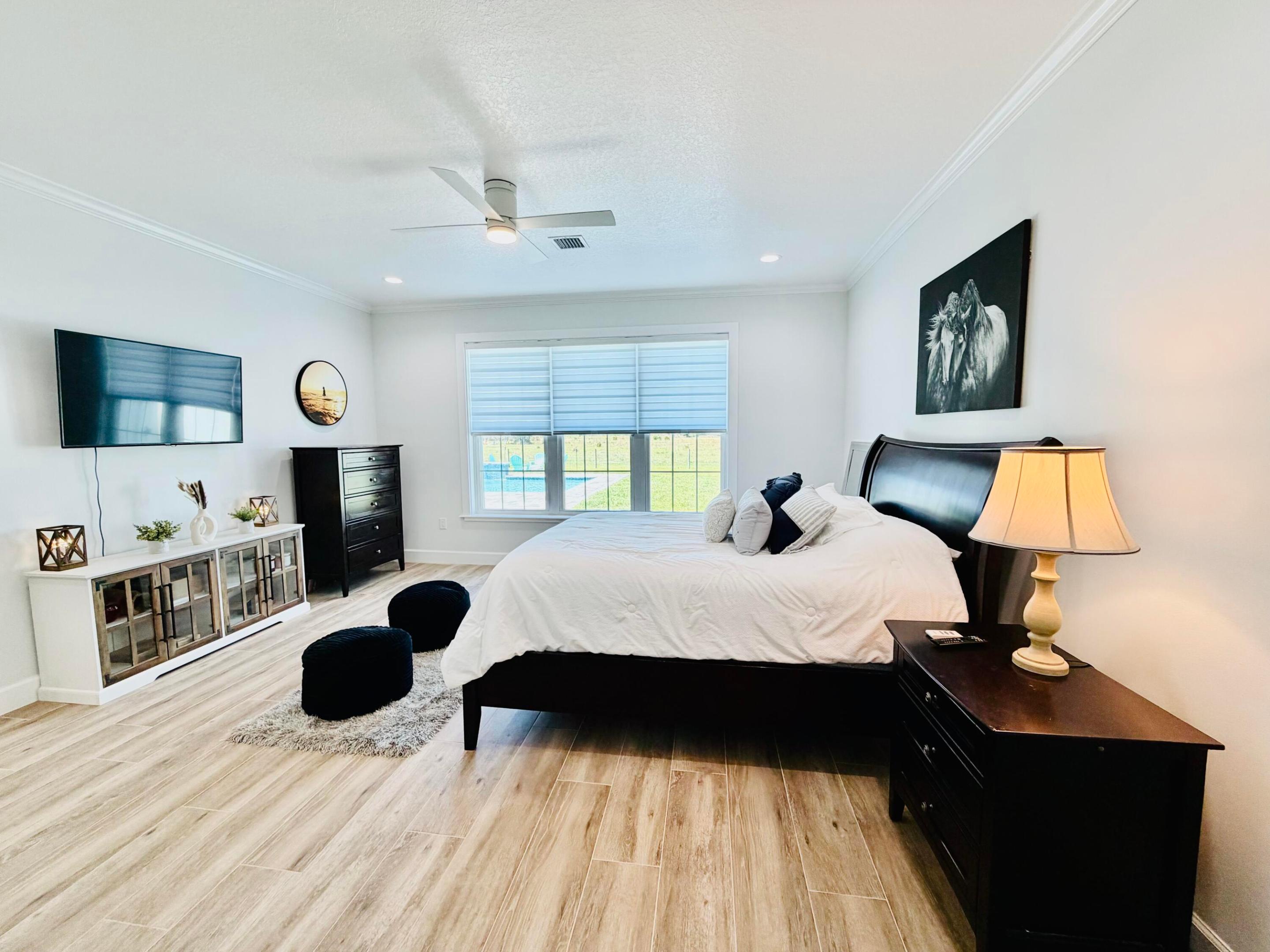 SHERMAN WOOD RANCHES - Residential