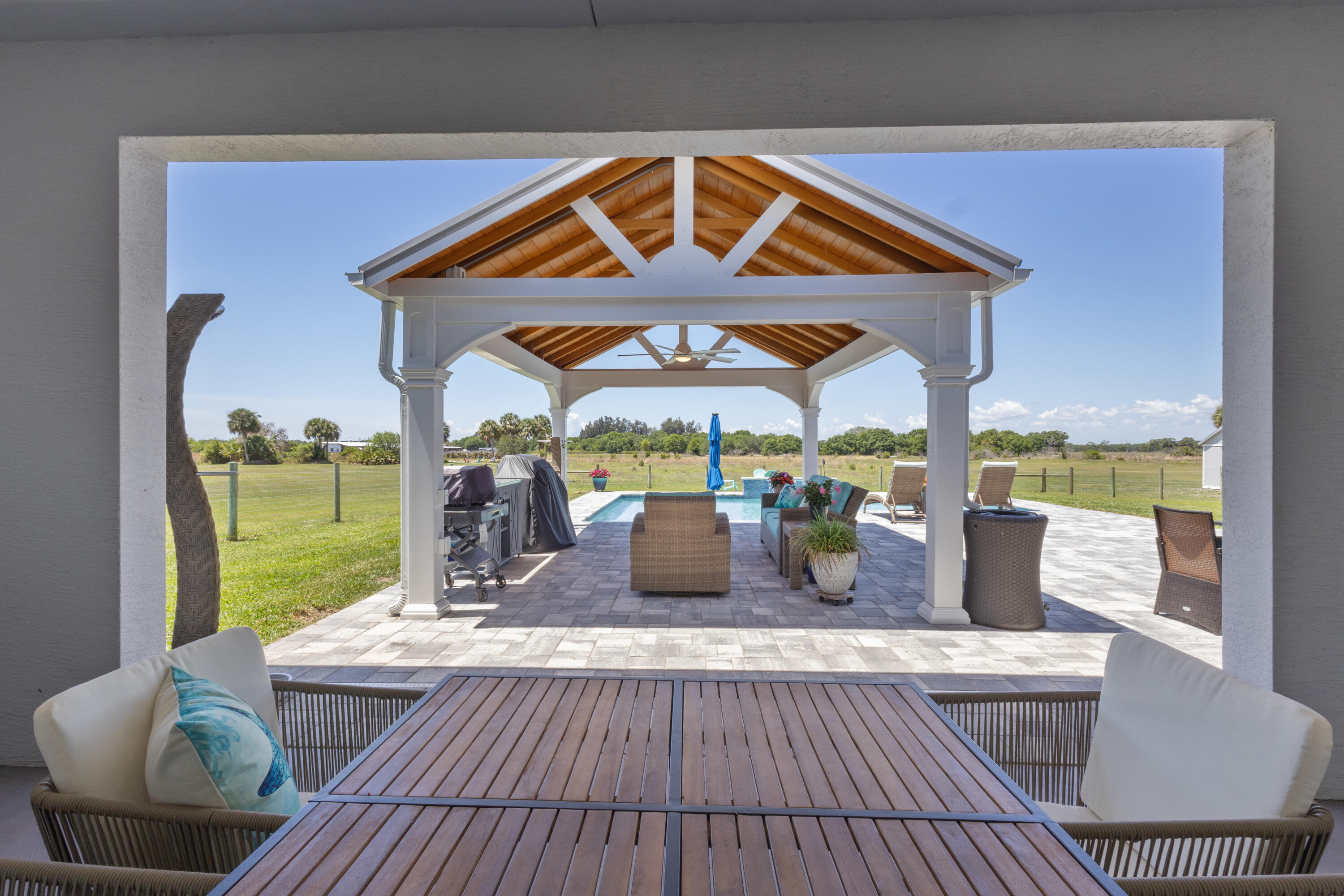 SHERMAN WOOD RANCHES - Residential