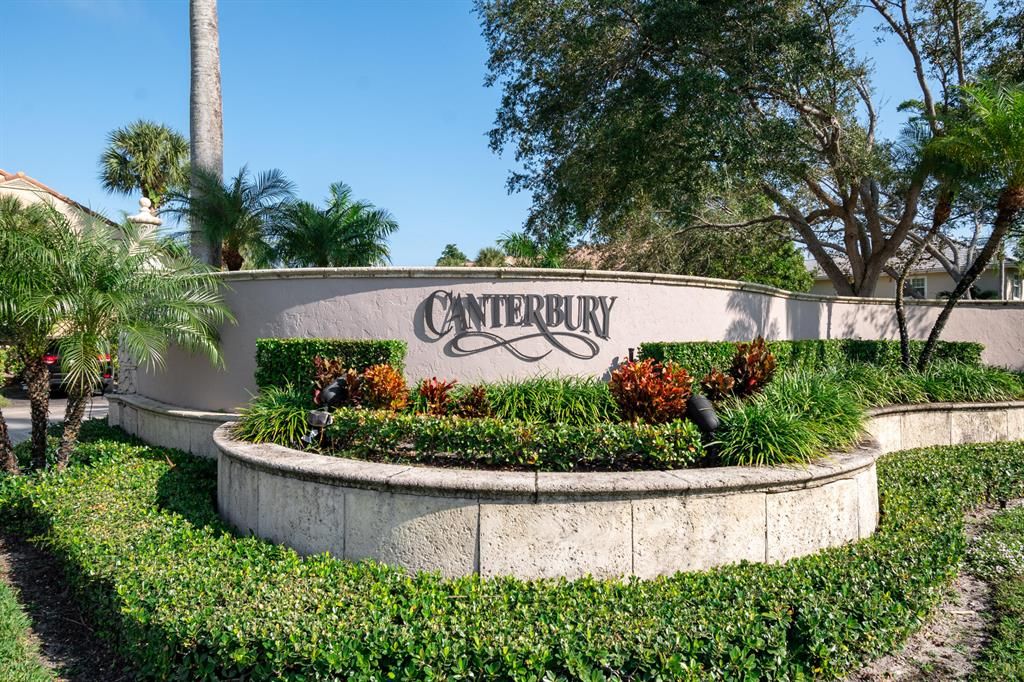 Photo of 275 Canterbury Drive W, Palm Beach Gardens, FL 33418 (MLS # R10894188)