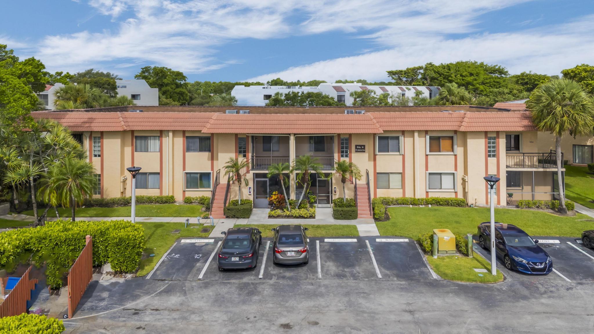 RACQUET CLUB APARTMENTS AT - Residential