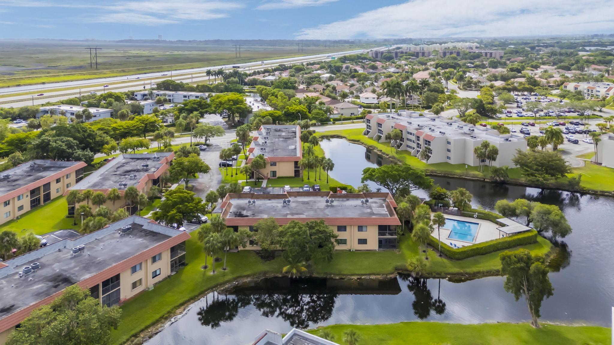 RACQUET CLUB APARTMENTS AT - Residential