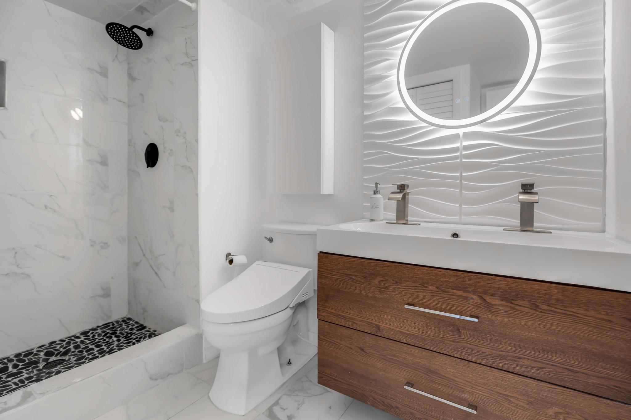 RACQUET CLUB APARTMENTS AT - Residential