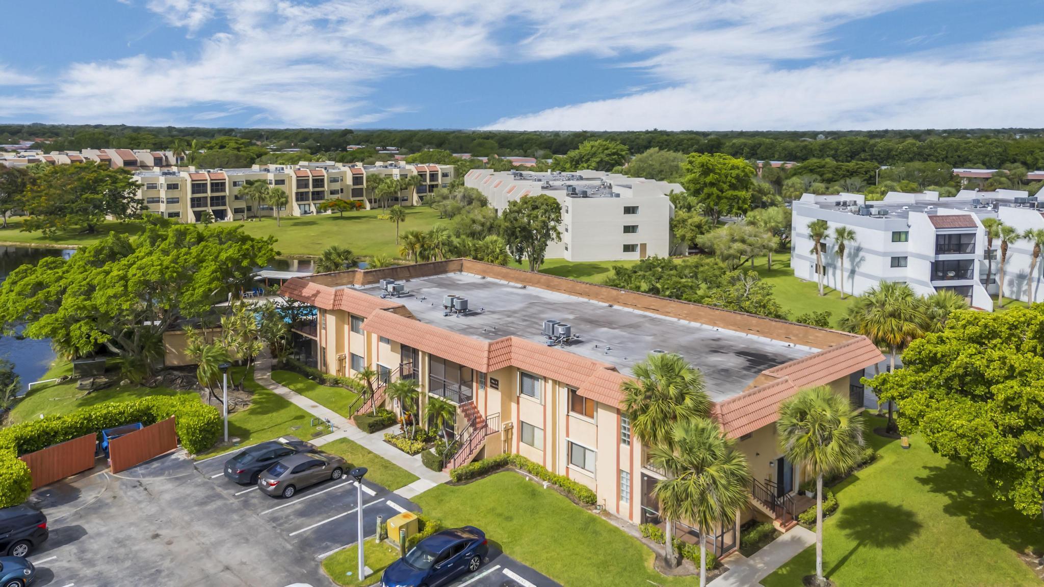 RACQUET CLUB APARTMENTS AT - Residential