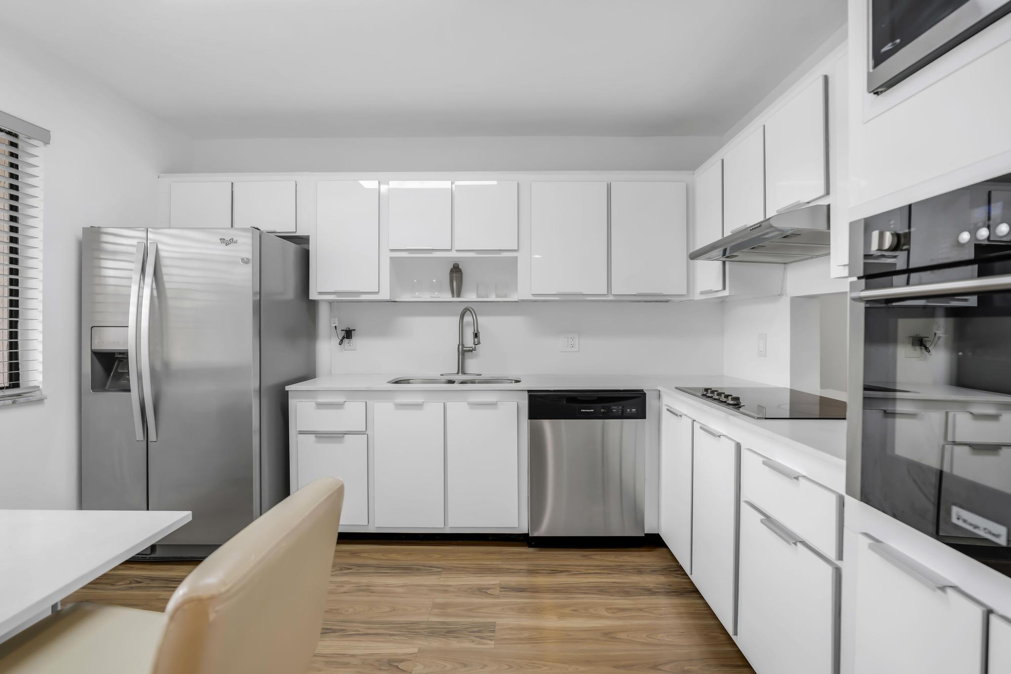 170 Lakeview Drive 203