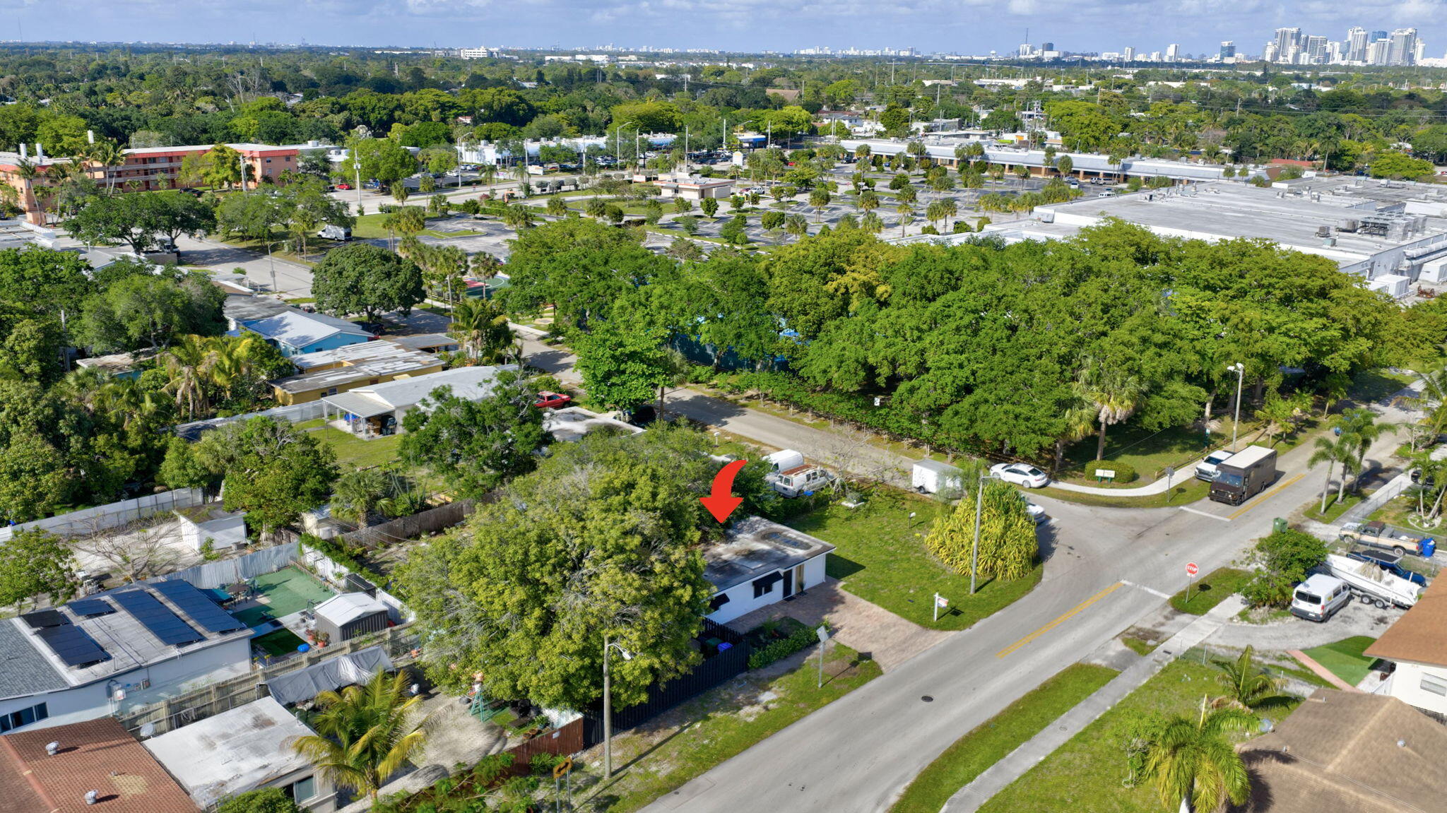 BREEZYWAY MANOR SECOND ADD - Residential