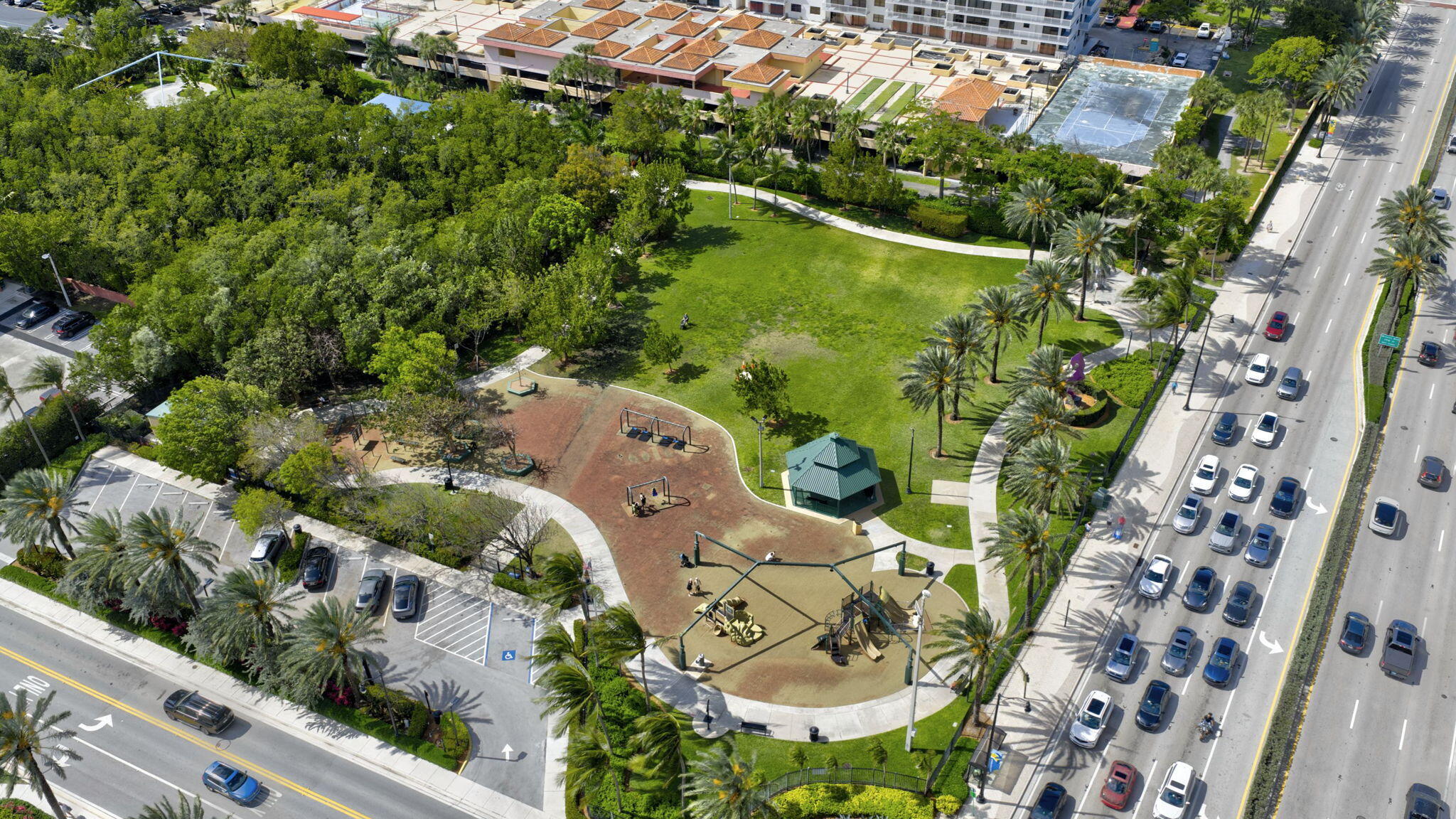 BREEZYWAY MANOR SECOND ADD - Residential