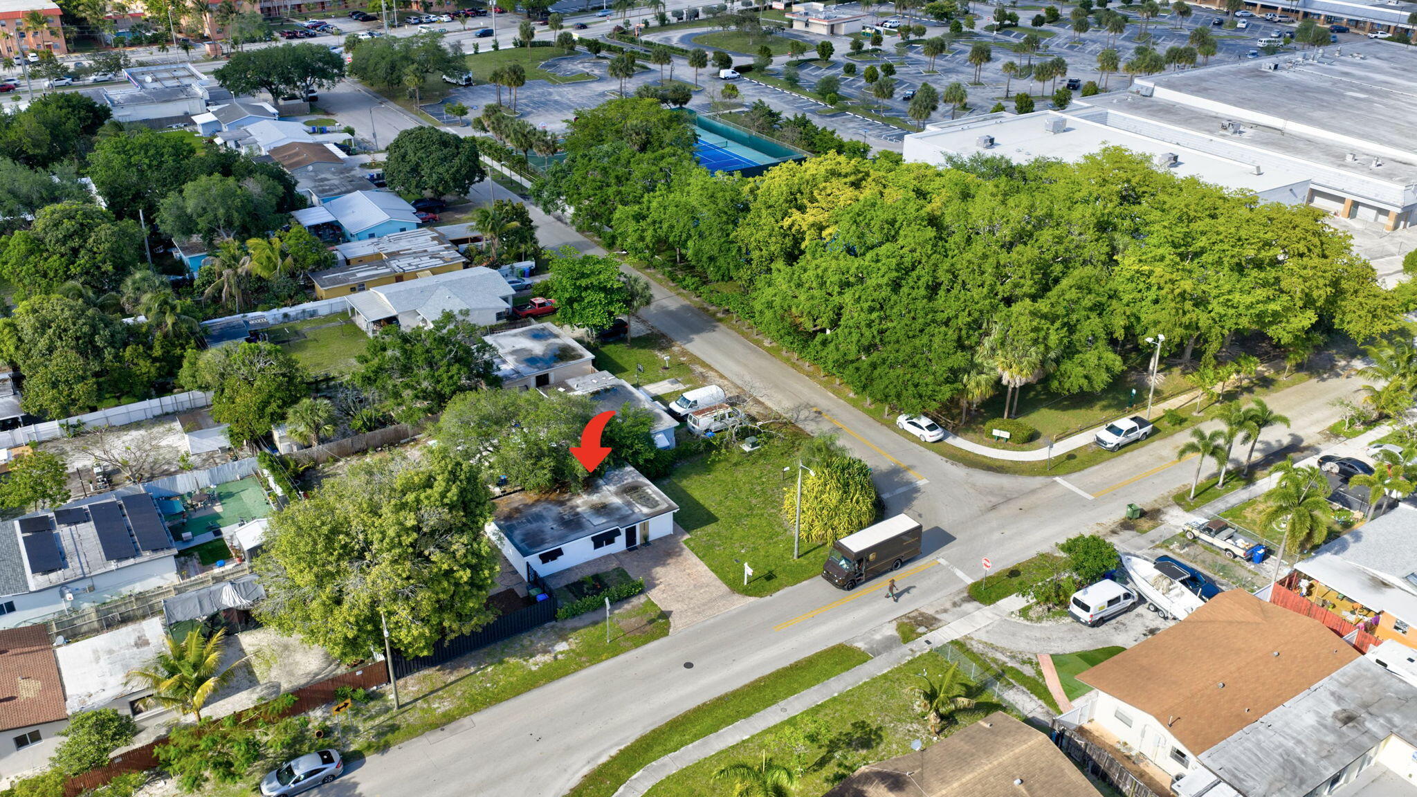 BREEZYWAY MANOR SECOND ADD - Residential