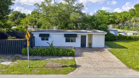 Tiny photo for 1391 SW 33rd Terrace, Fort Lauderdale, FL 33312 (MLS # B26014310)