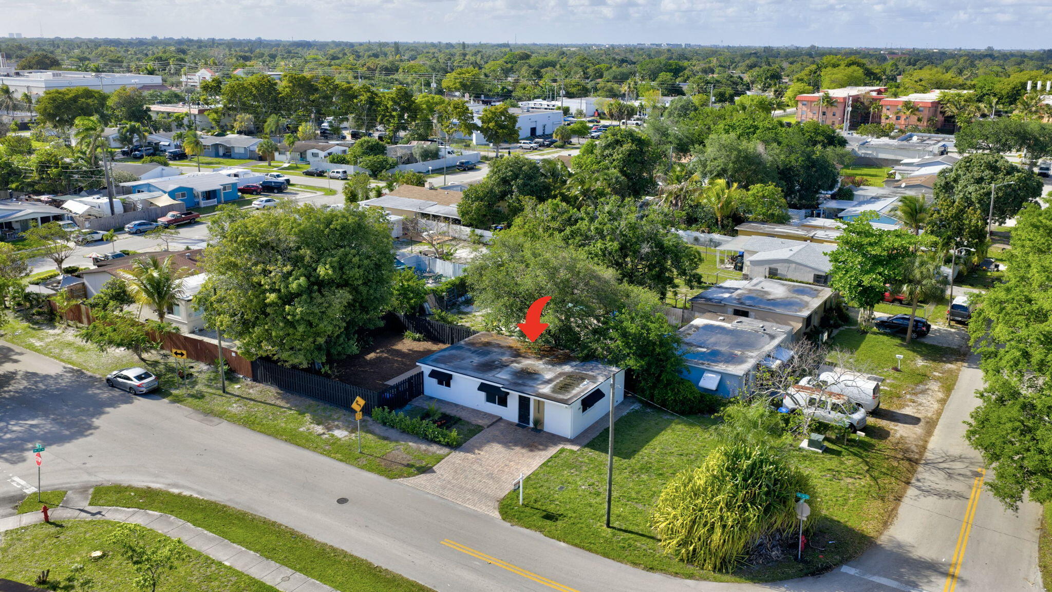 BREEZYWAY MANOR SECOND ADD - Residential