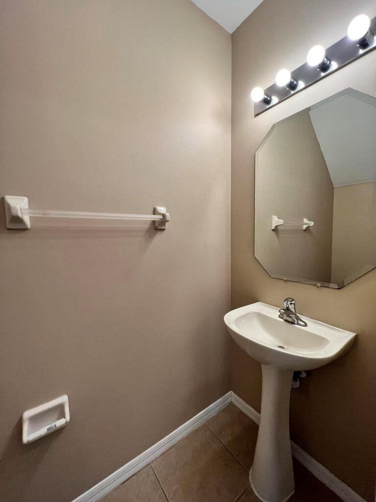 EAST LAKE VILLAGE NO 2 - Residential