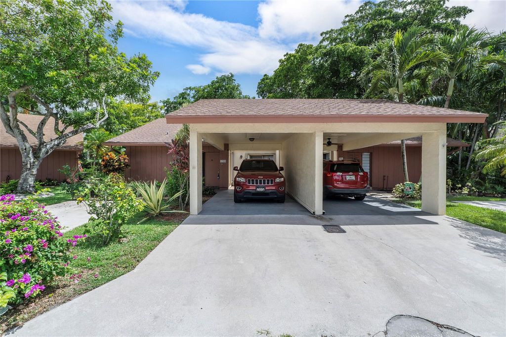 Photo of 1768 Maplewood Circle, Coconut Creek, FL 33063 (MLS # F10451144)