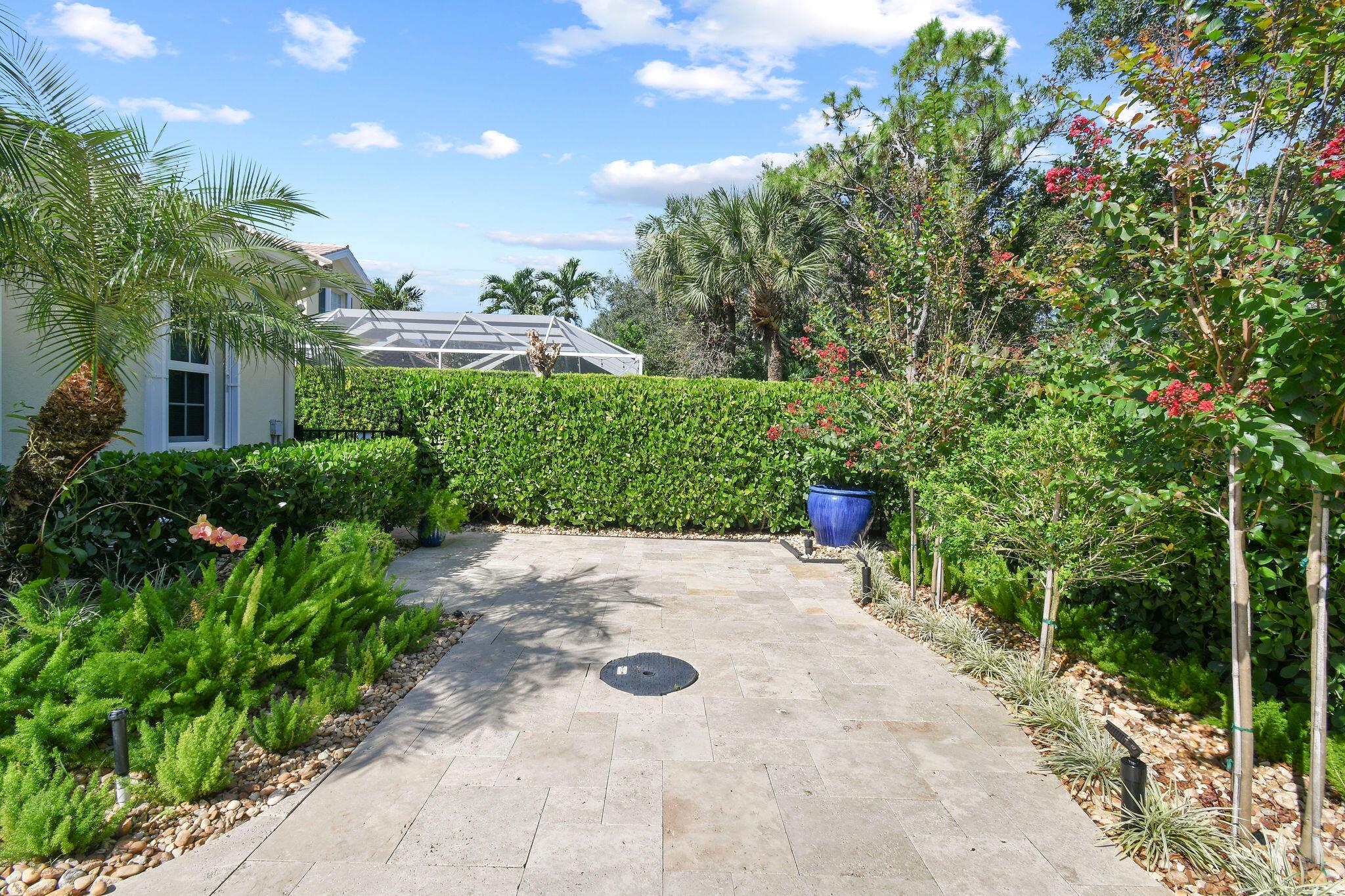 TUSCANY AT ABACOA - Residential