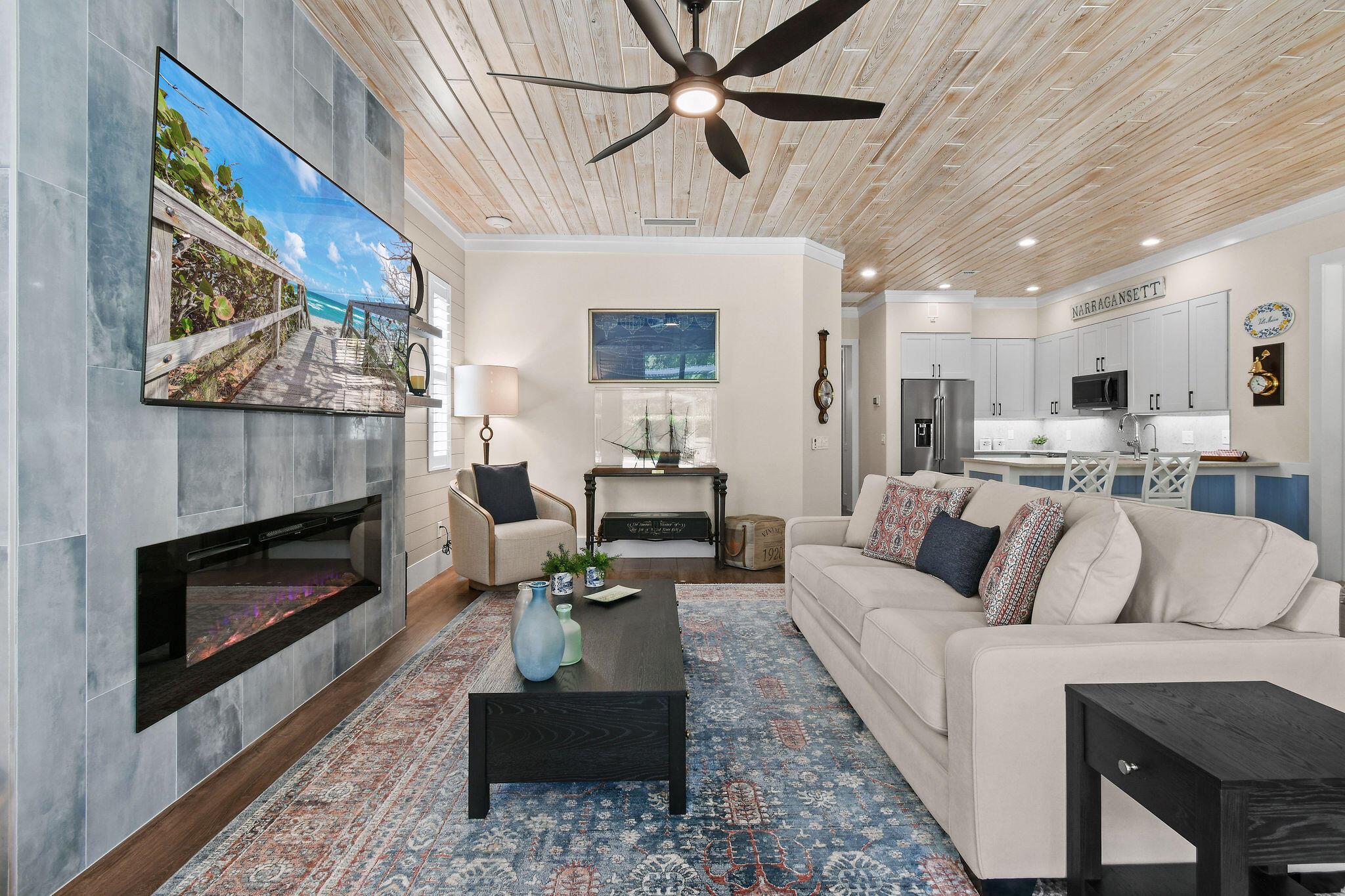 TUSCANY AT ABACOA - Residential