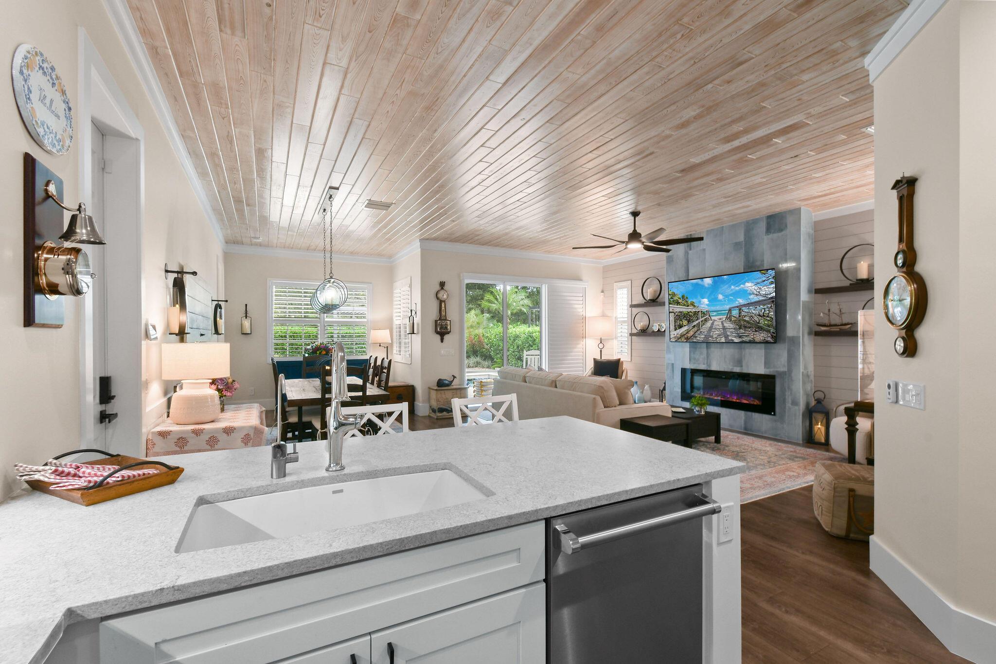 TUSCANY AT ABACOA - Residential