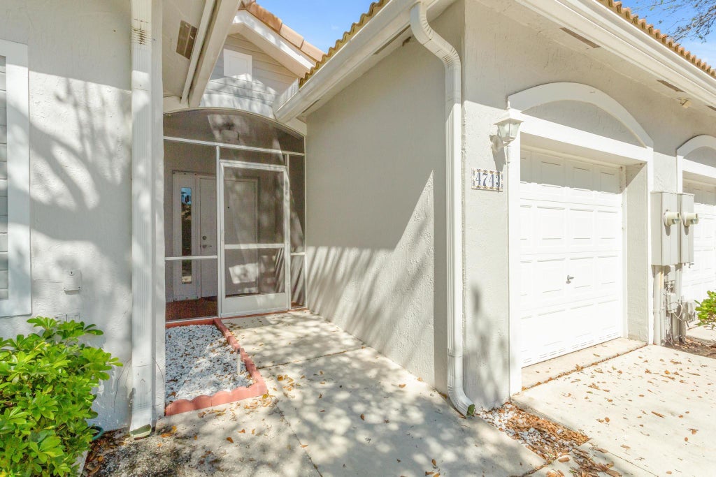 Photo of 4743 SW 13th Street, Deerfield Beach, FL 33442 (MLS # F10442860)