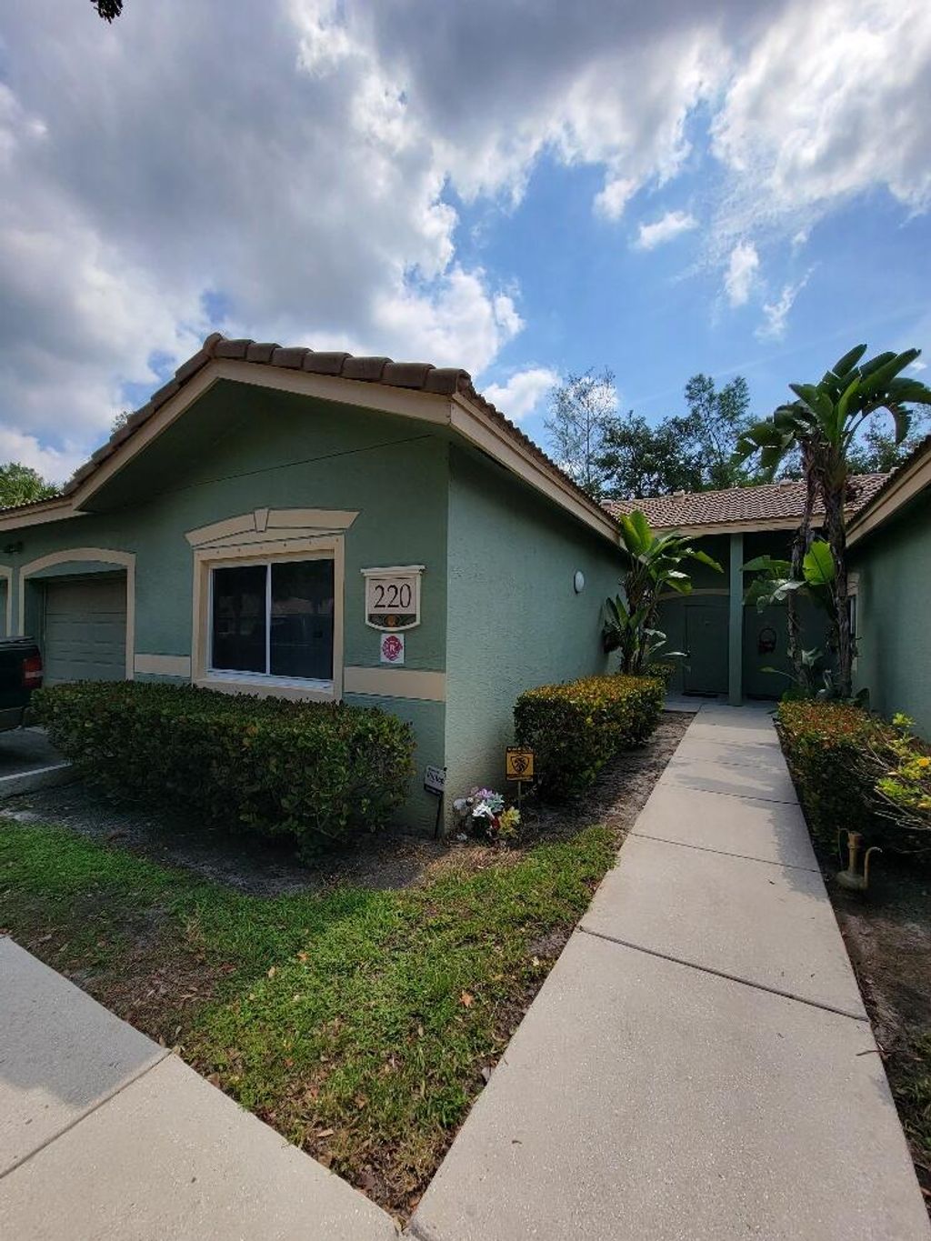 Photo of 220 Crestwood Circle #102, Royal Palm Beach, FL 33411 (MLS # R11149420)