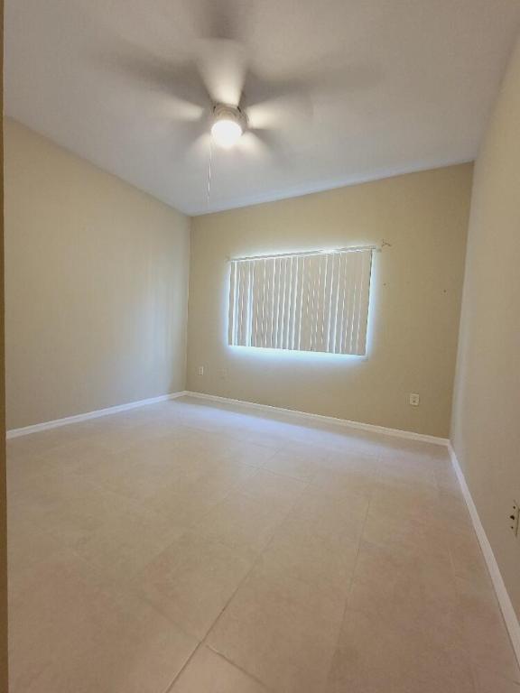 KENSINGTON OF ROYAL PALM BEACH CONDOI - Residential Lease