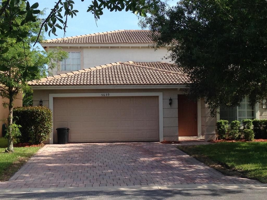 Photo of 5639 SE Graham Drive, Stuart, FL 34997 (MLS # R10752664)