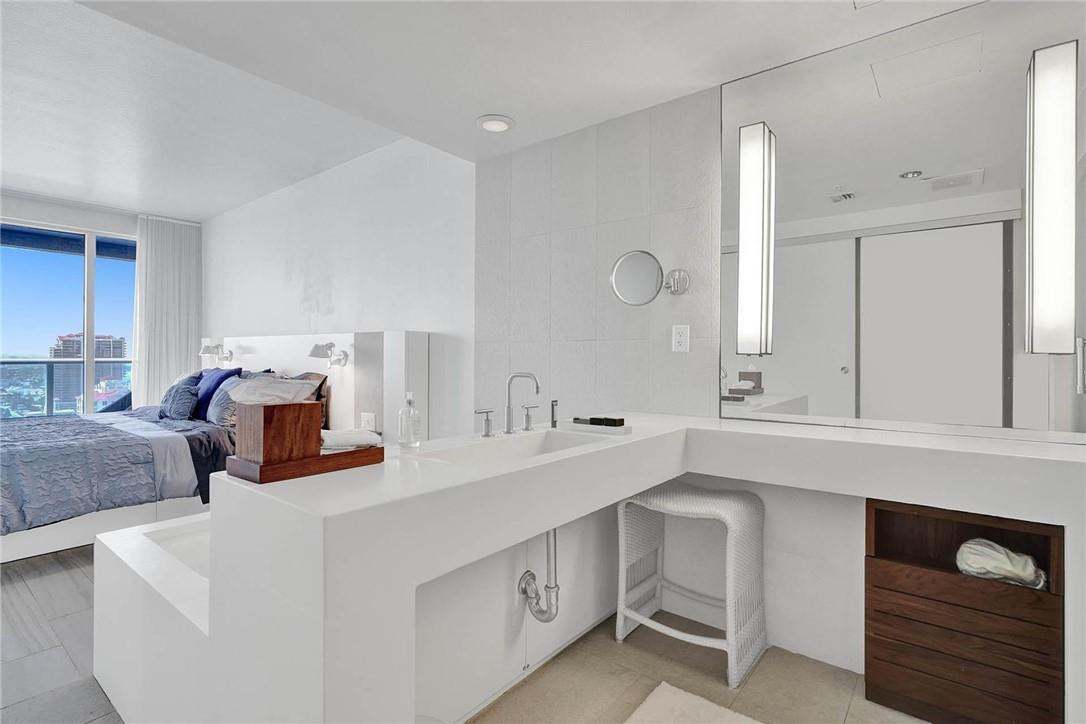 Fort Lauderdale Residence - Residential Lease