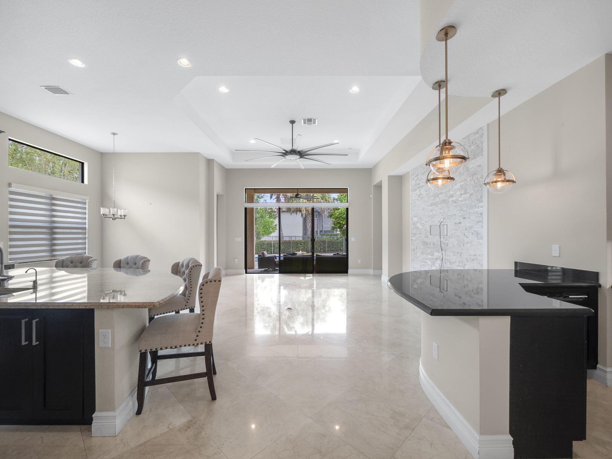 Seven Bridges - Residential Lease