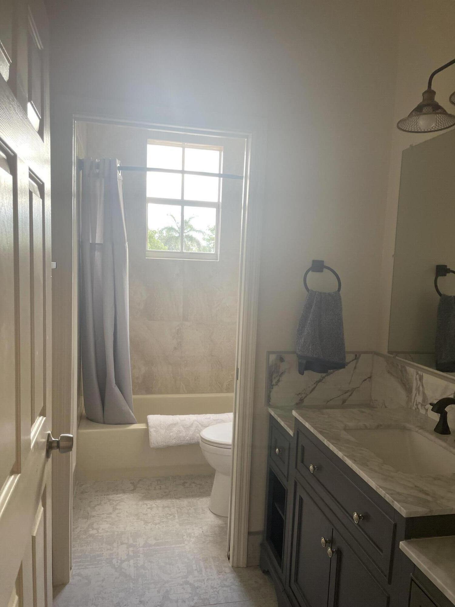 BLACK DIAMOND PH 2 - Residential Lease