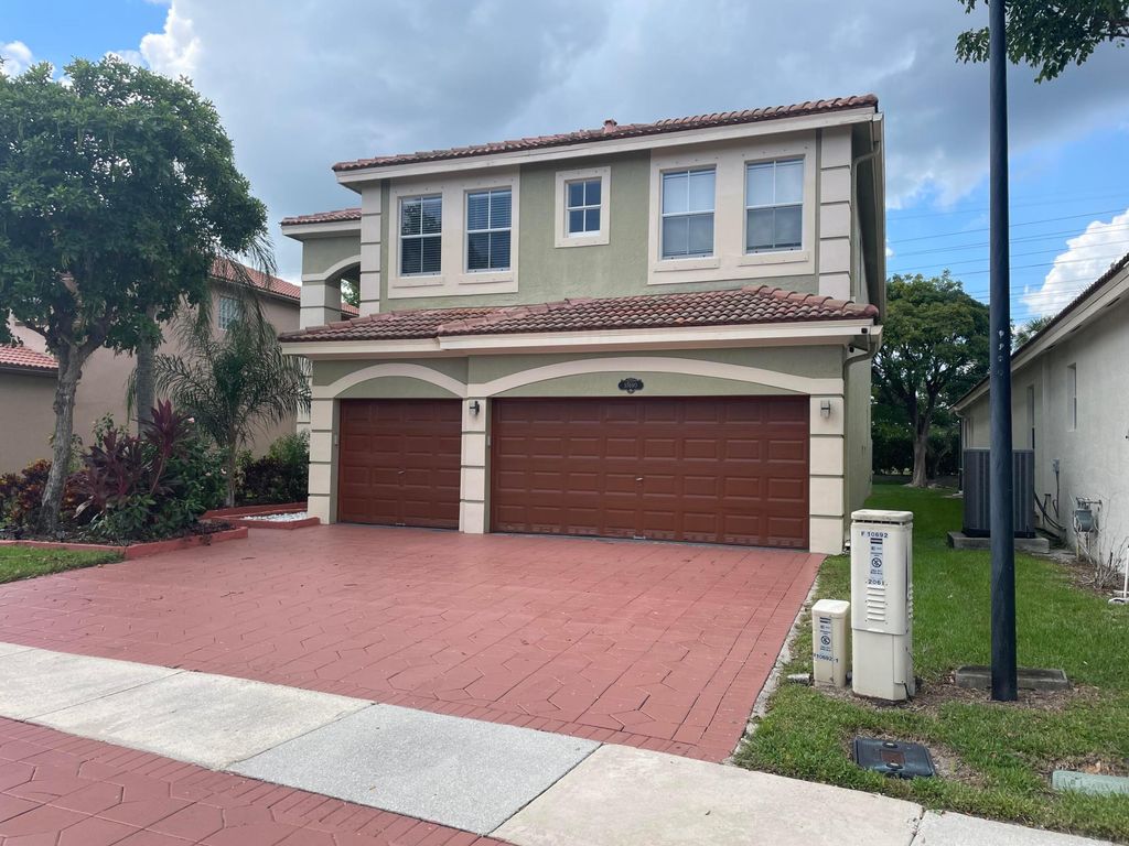 Photo of 10690 Old Hammock Way, Wellington, FL 33414 (MLS # B26007913)