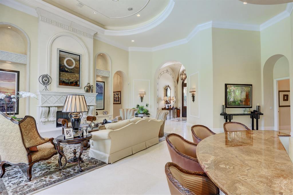 MIRASOL Palacio - Residential