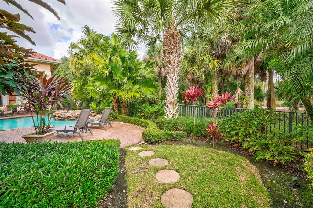 MIRASOL Palacio - Residential